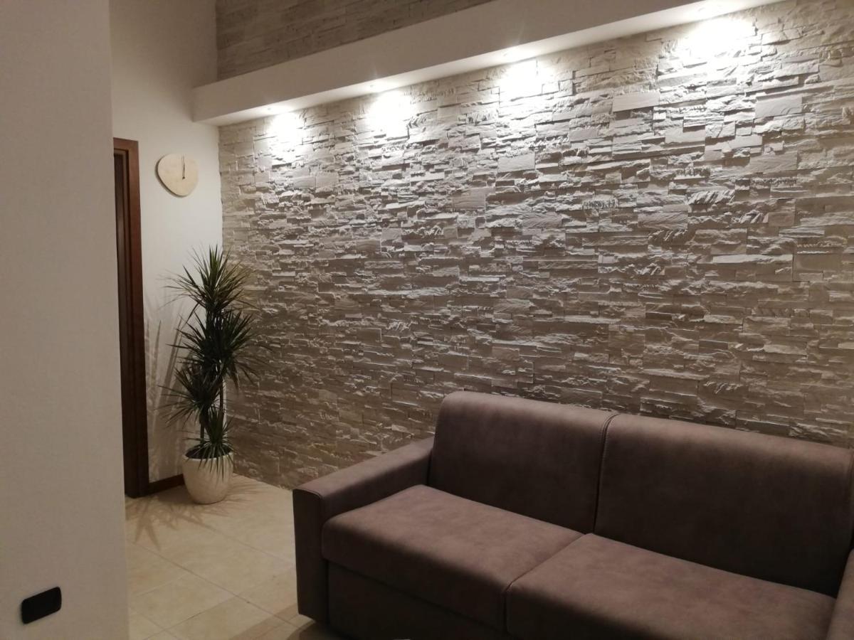 Attico Vistalago - Centro Citta Verbania Luaran gambar